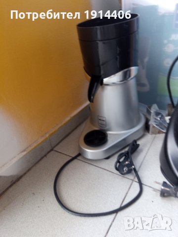 Професионална сокоизстисквачка за цитруси, електрическа цитруспреса, снимка 6 - Машини за сок - 42237895