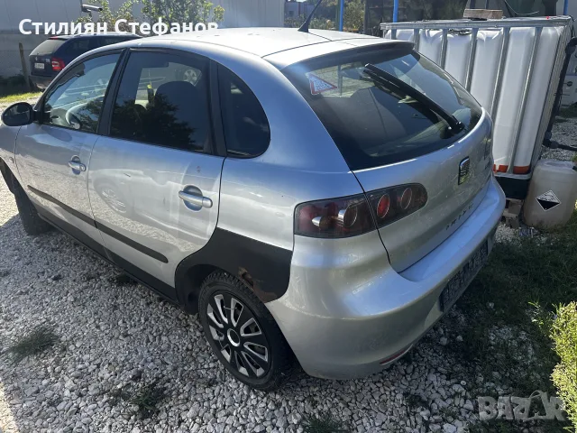 Seat Ibiza 1.4 бензин 75кс 2004г, снимка 4 - Части - 56337859