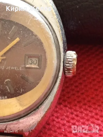 Стар механичен часовник дамски Заря СССР 22 камъка за ремонт части КОЛЕКЦИЯ 47124, снимка 4 - Антикварни и старинни предмети - 50149350