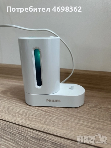 UV Санитайзер/стерилизатор/ за резервни глави за електрически четки за зъби + стойка за зареждане Ph, снимка 2 - Друга електроника - 52963947