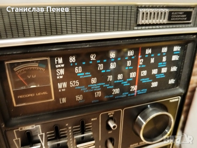 Aiwa TPR-220 Vintage Cassette Radio Recordet, снимка 4 - Ресийвъри, усилватели, смесителни пултове - 53418225