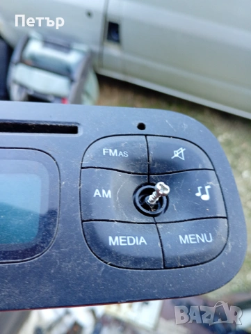 CD radio цд радио Фиат панда 3 fiat panda 3, снимка 2 - Части - 53076047