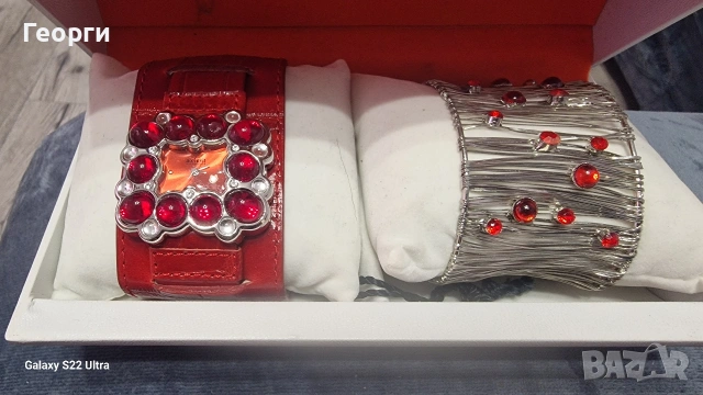 Дамски комплект на Axcent of scandinavia, снимка 2 - Други - 53830805