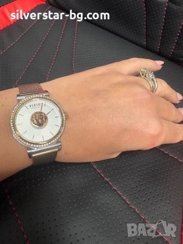 Дамски часовник Versus, снимка 3 - Дамски - 51932970