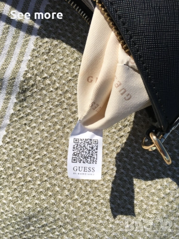 GUESS дамска мини чанта, снимка 14 - Чанти - 51519444