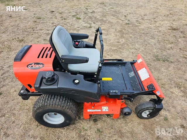 ТРАКТОРНА КОСАЧКА 18.КОНЯ BRIGGS&STRATTON/ НУЛЕВ ГРАДУС НА ЗАВИВАНЕ. КАТО НОВА , снимка 6 - Градинска техника - 56034485