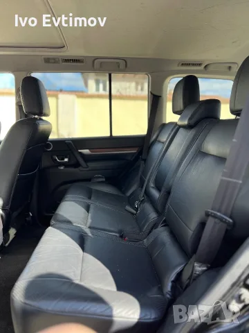 ПЪРВИ СОБСТВЕНИК!Mitsubishi Pajero 3.2D , снимка 12 - Автомобили и джипове - 56268910