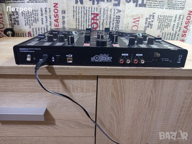 DJ Контролер"Reloop" Joekey digital, снимка 8 - Друга електроника - 52917329