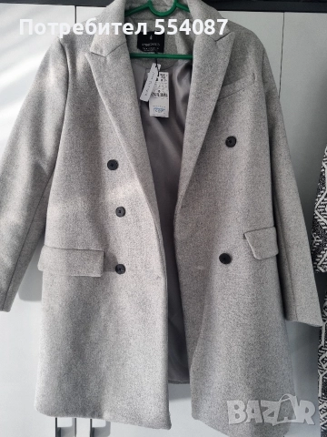 Ново дамско палто Stradivarius 