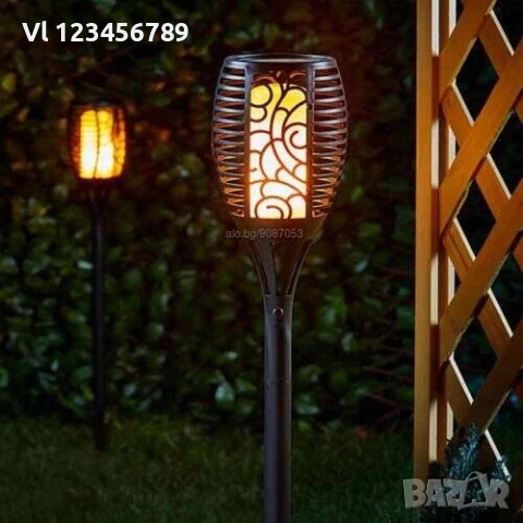 Соларна лампа тип "факла"