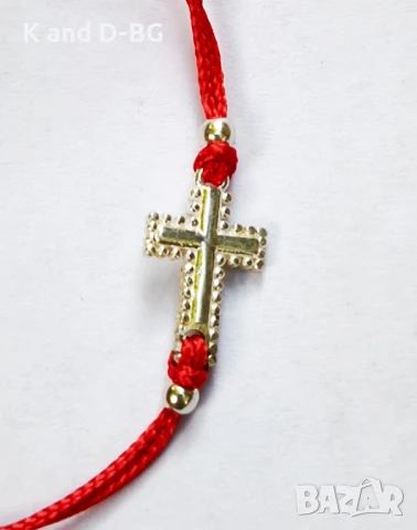 Гривничка против уроки от червен конец и сребърни елементи. Сребърно кръстче проба 925, снимка 4 - Гривни - 50701667