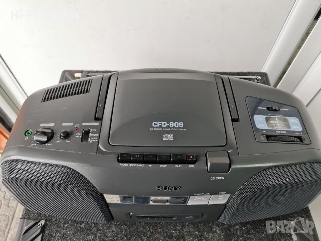 Радио Ресийвър касетен дек CD player SONY CDF-909 , снимка 2 - Радиокасетофони, транзистори - 39961281