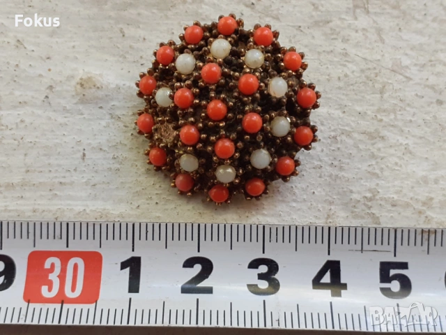 Интересна стара брошка, снимка 7 - Антикварни и старинни предмети - 53409891