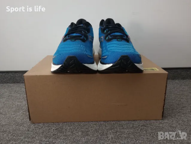 Saucony Обувки за бягане Triumph 19, 44 EU, снимка 2 - Спортни обувки - 49097512