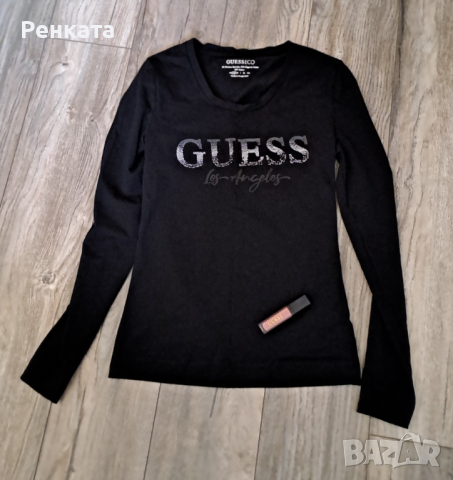 Дамска черна блуза GUESS