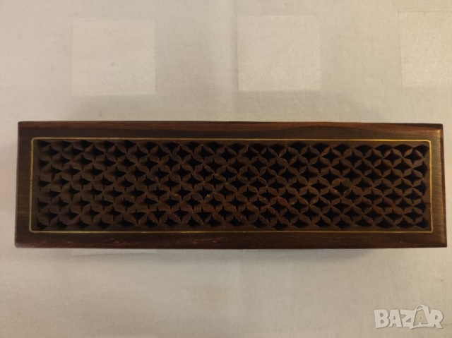 Дървена кутия от сандалово дърво. , снимка 2 - Колекции - 36051893