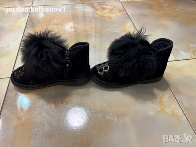 Подарявам - дамски черни велурени полуботи Fashion номер - 35 стелка - 22см. ток - 0,5см., снимка 2 - Дамски боти - 53806281