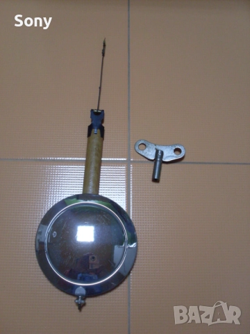 Стар стенен съветски часовник с махало., снимка 11 - Антикварни и старинни предмети - 52896541