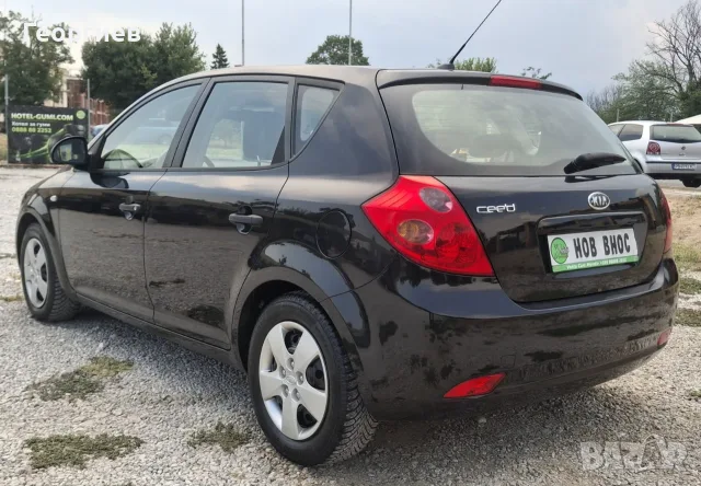 KIA Ceed 1.6i 16V 126PS бензин, снимка 4 - Автомобили и джипове - 55791017