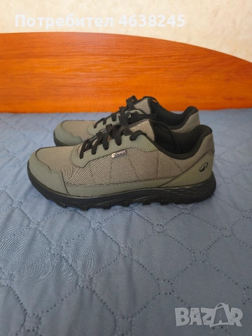 туристически обувки 