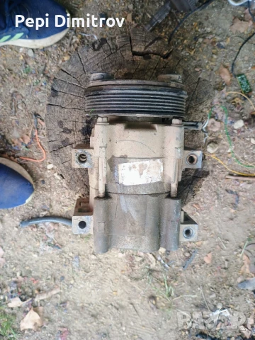 Компресор климатик за Ford Escort VII Estate (01.1995 - 02.1999)Форд ескорт 7, снимка 2 - Части - 50574017