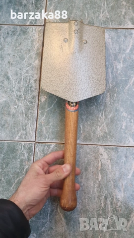 Стара сгъваема Лопата с калъф, снимка 3 - Колекции - 53872433