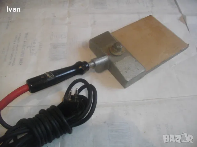 ЕЛЕКТРИЧЕСКИ НАГРЕВАТЕЛЕН СКРЕПЕР ЗА ПРЕМАХВАНЕ СНЕМАНЕ НА БОЯ ОТ ПОВЪРХНОСТ С ГОЛЯМА ПЛОЧА И РЕГЛАЖ, снимка 9 - Други инструменти - 48911497