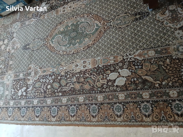 Персийски килим, снимка 9 - Килими - 52323918