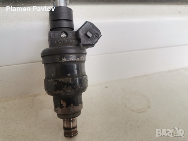 Дюзи бензинови Бош , снимка 2 - Части - 44804183