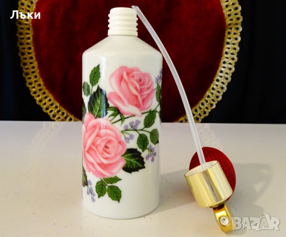 Порцеланова бутилка за парфюм Ilona Western Germany,роза. , снимка 5 - Антикварни и старинни предмети - 52171683