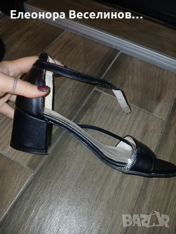 Велурени сандали на ток, снимка 2 - Дамски обувки на ток - 53624997