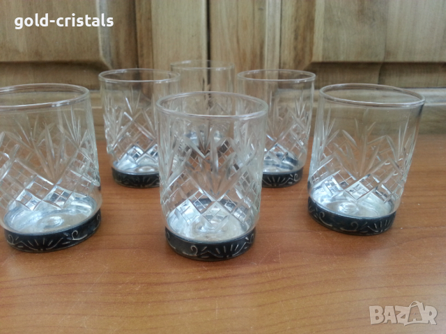 Руски кристални чаши чашки  с посребрена основа 