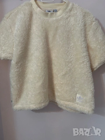 Дамска пухкава блузка Адидас, снимка 4 - Тениски - 53212521