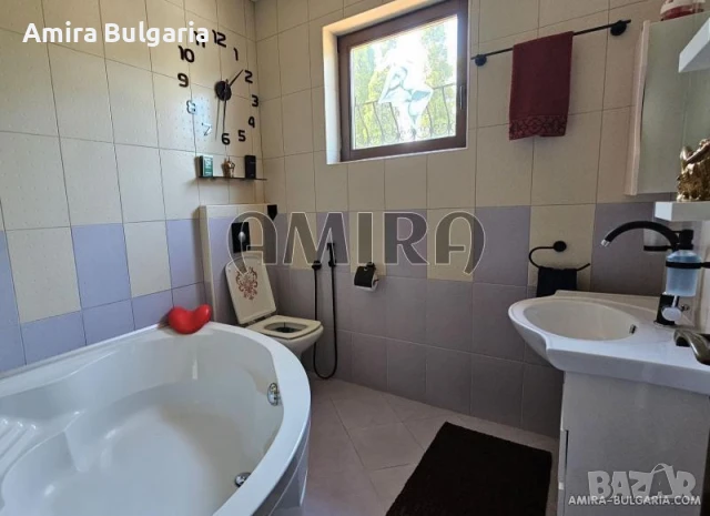 Уникална вила с морска панорама край Варна, снимка 18 - Къщи - 50925163