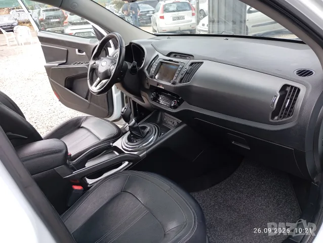 Киа Спортич 4х4, снимка 10 - Автомобили и джипове - 56240975
