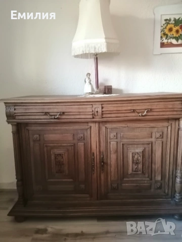 Продавам антикварен шкаф, снимка 2 - Шкафове - 53032285
