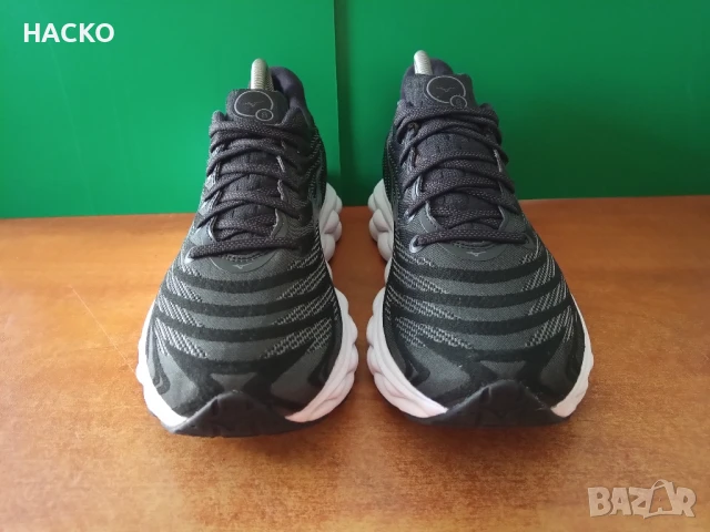 MIZUNO WAVE SKY 8 Номер 42 Стелка 27 см. 100% Оригинални Внос от Англия, снимка 2 - Маратонки - 50849642