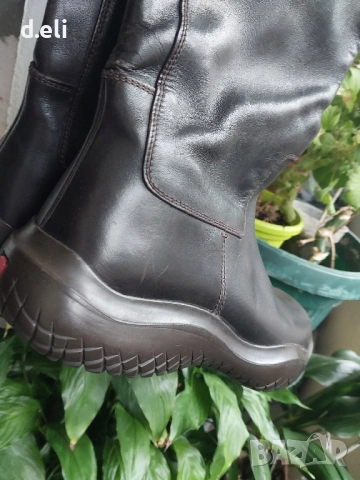 PRADA Original Size 41 100% Кожа Unisex   Страхотни ботуши, снимка 3 - Дамски ботуши - 51614159