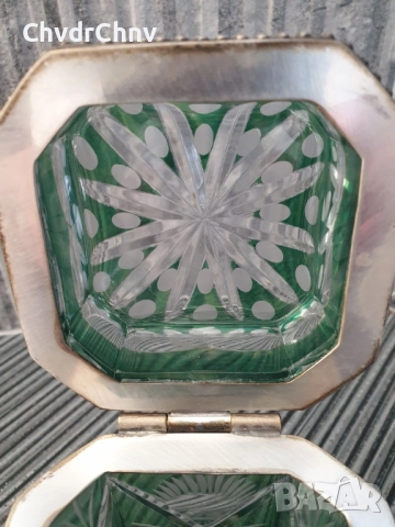 Стара Бохемия кристална кутия с капак 14см/бижутерка-бонбониера-захарница, снимка 5 - Антикварни и старинни предмети - 52967184