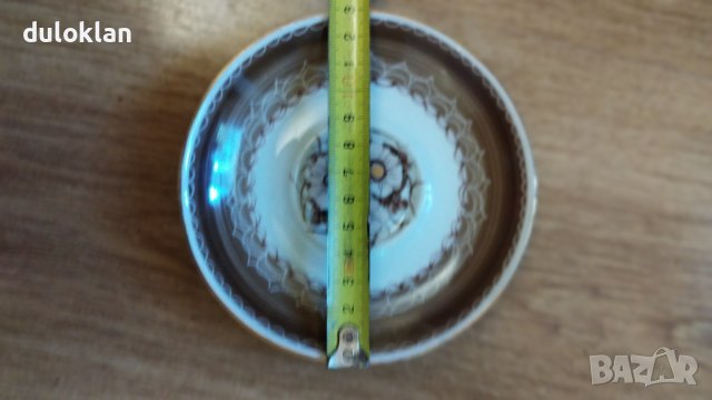 Красива порцеланова чиния за стена.Ръчна изработка., снимка 2 - Картини - 41900952