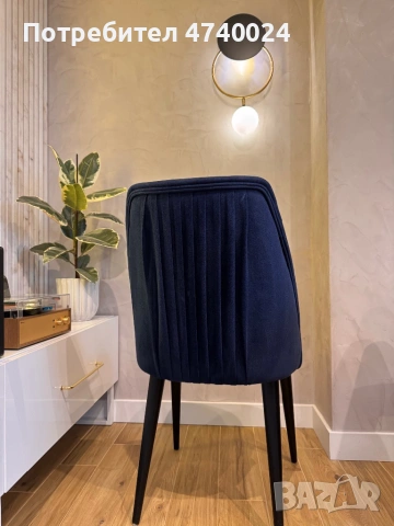 Поръчкови столове синьо кадифе - 6 бр.