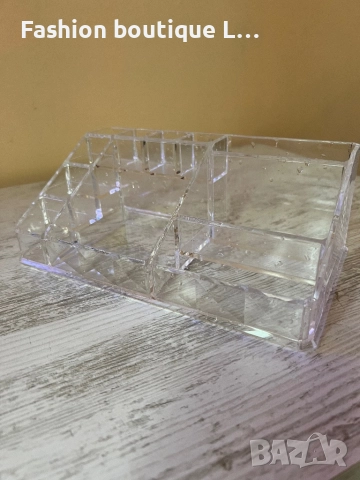 Прозрачна поставка за гримове и лакове на няколко етажа с разлимни по големина кутийки ❤️, снимка 4 - Други - 52333104