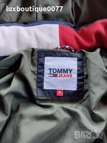 Чисто ново без етикет зимно пухено яке Tommy Jeans L/XL , снимка 8 - Якета - 52225353