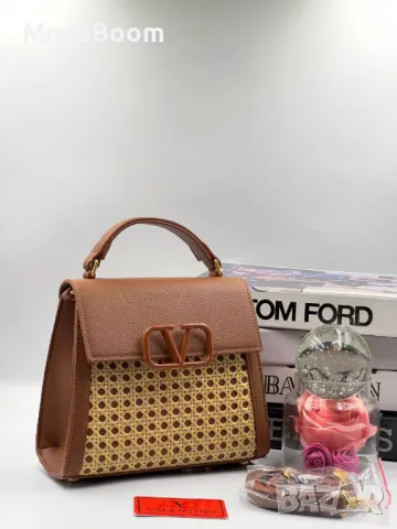 Valentino дамски чанти Различни цветове , снимка 2 - Чанти - 48835547