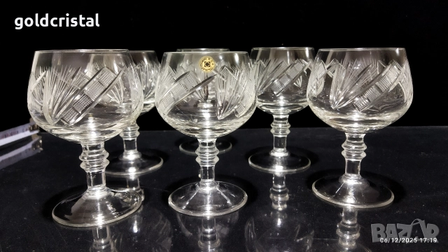 кристални чаши , снимка 5 - Антикварни и старинни предмети - 52673930