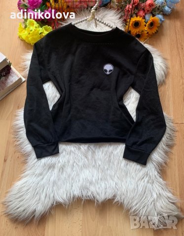 Къса ватирана блуза, снимка 1 - Блузи с дълъг ръкав и пуловери - 34845456