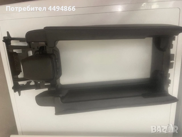 Подлакътник за Мерцедес W212 2014 г. , снимка 3 - Автомобили и джипове - 51394483