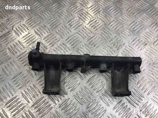 Горивна рейка Peugeot 307,1.6i,16v,2003г.