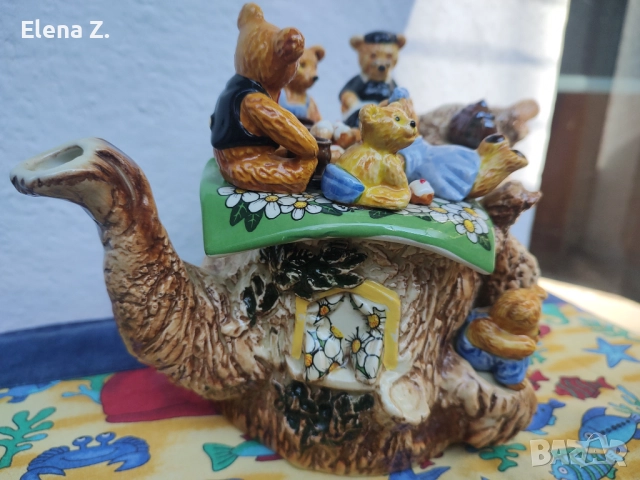 Голям подписан колекционерски чайник Paul Cardew , снимка 3 - Колекции - 52344404