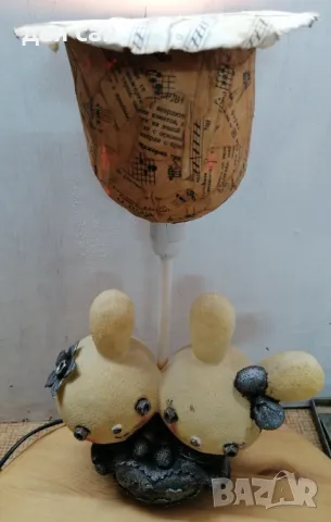 Стийм Пънк лампа с влюбени зайчета уникат , снимка 4 - Настолни лампи - 47693803
